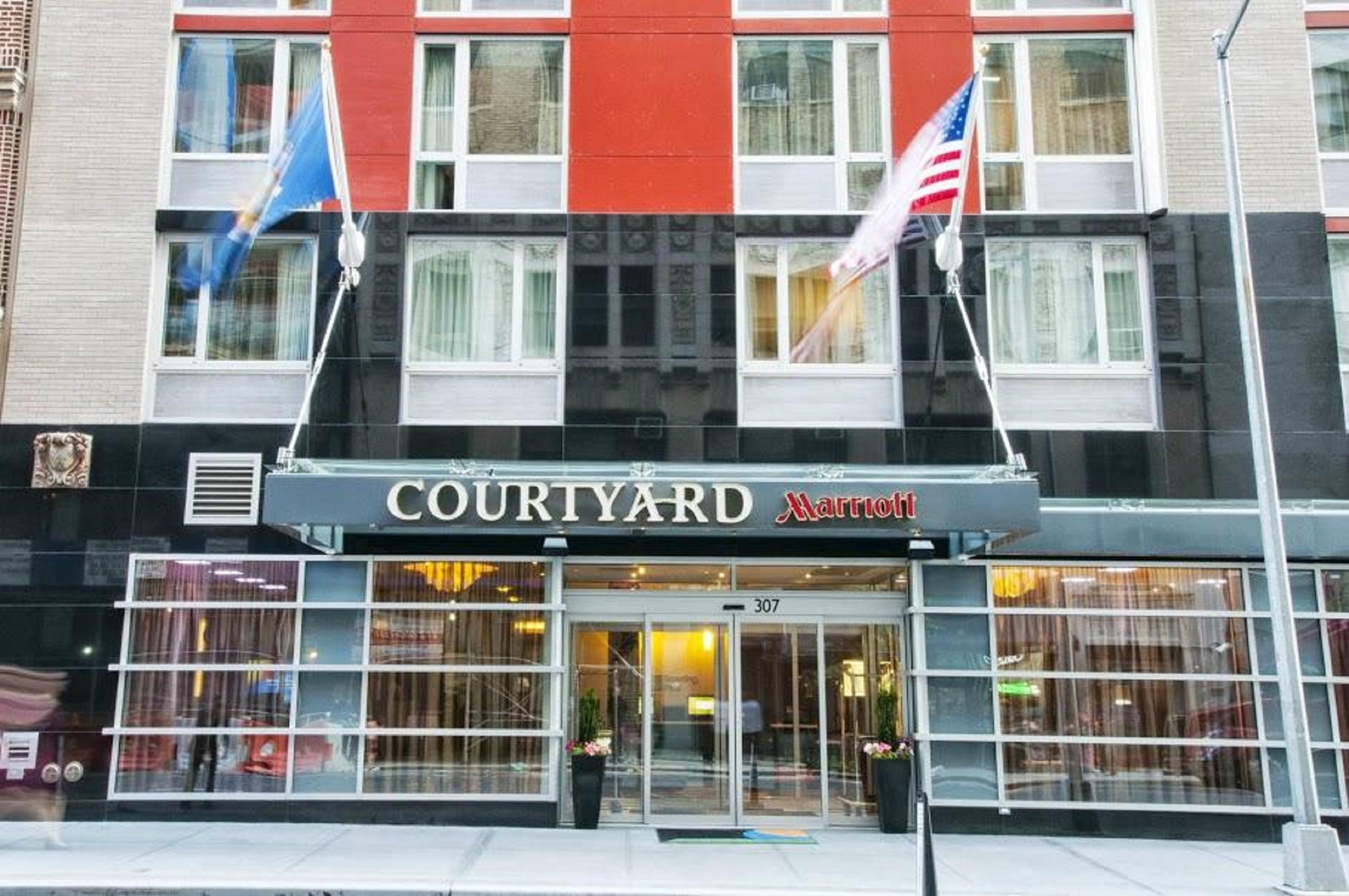 Courtyard By Marriott Times Square West Hotell New York Exteriör bild